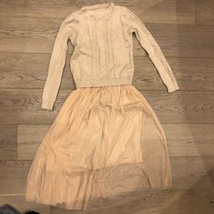 Sweater dress with tulle skirt